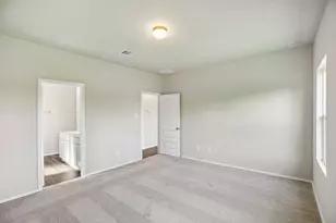 31310 Cass River Ln, Waller, TX 77484 - Photo 9
