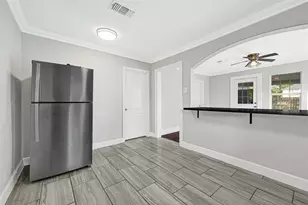 2331 Delafield St, Houston, TX 77023 - Photo 7