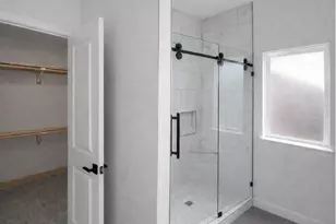 809 S Colbert St, Dayton, TX 77535 - Photo 7