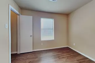 2822 Wisner Cir, Houston, TX 77014 - Photo 13