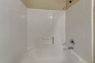 2822 Wisner Cir, Houston, TX 77014 - Photo 15