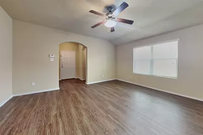 2822 Wisner Circle, Houston, TX 77014 - Photo 5