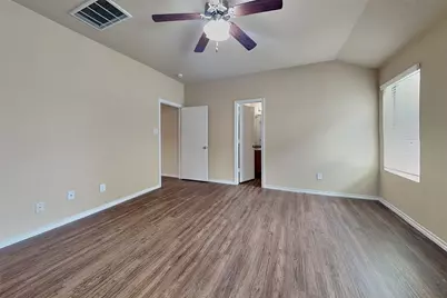 2822 Wisner Circle, Houston, TX 77014 - Photo 7