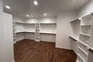 7955 Farrah St, Beaumont, TX 77707 - Photo 5