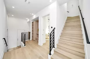 1603 W 25th St, Houston, TX 77008 - Photo 7