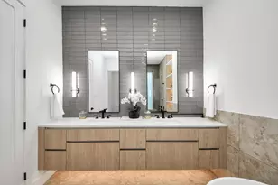1603 W 25th St, Houston, TX 77008 - Photo 25