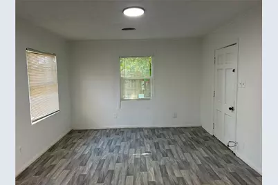 1302 Thomas Avenue, Pasadena, TX 77506 - Photo 1