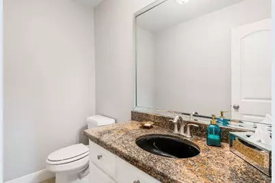 2204 Colorado Street, Houston, TX 77007 - Photo 15