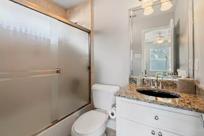 2204 Colorado Street, Houston, TX 77007 - Photo 13