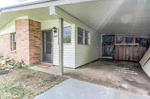 2809 5th Ave N, Texas City, TX 77590 - Photo 5