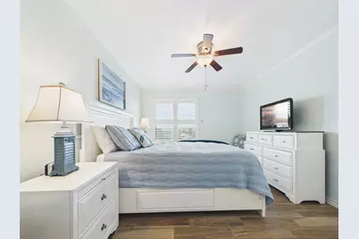 7312 Seawall Boulevard #124, Galveston, TX 77551 - Photo 19