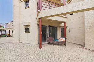 7312 Seawall Blvd, Galveston, TX 77551 - Photo 5