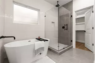 826 Curtin St, Houston, TX 77018 - Photo 37