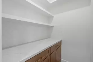 826 Curtin St, Houston, TX 77018 - Photo 11