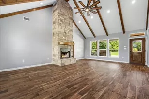 1140 County Rd 301 N, Dayton, TX 77535 - Photo 5