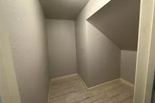 311 Silky Leaf Dr, Houston, TX 77073 - Photo 15