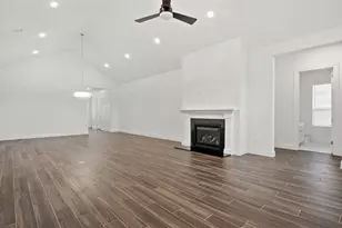 117 Roebuck Ln, New Waverly, TX 77358 - Photo 7