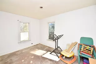 908 6th St, Rosenberg, TX 77471 - Photo 17