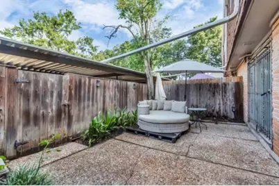 530 N Post Oak Lane, Houston, TX 77024 - Photo 37