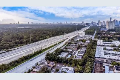 530 N Post Oak Lane, Houston, TX 77024 - Photo 39