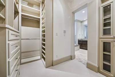311 Calle Sevilla Place, Houston, TX 77007 - Photo 17