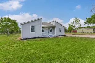13252 Kanak St, Needville, TX 77461 - Photo 1