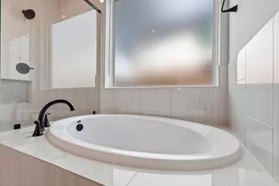 5114 Getty Lane, Iowa Colony, TX 77583 - Photo 25