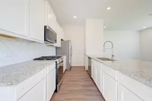 5731 Foggy Vine Ct, Fulshear, TX 77441 - Photo 13