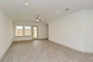 3024 Stock Orch Ln, Houston, TX 77047 - Photo 5