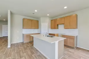 4614 Coral Bean St, Pinehurst, TX 77362 - Photo 5