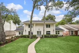 10806 Britoak Ln, Houston, TX 77079 - Photo 1