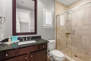 1736 Wrenwood Lakes, Houston, TX 77043 - Photo 9