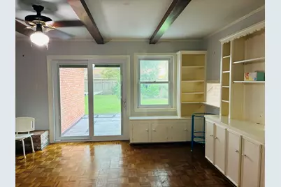 5617 Flack Drive, Houston, TX 77081 - Photo 9