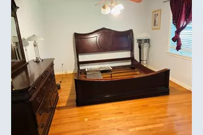 5617 Flack Drive, Houston, TX 77081 - Photo 11