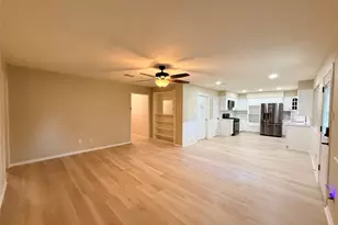 205 W Vaughn Ln, Deer Park, TX 77536 - Photo 7