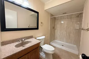 205 W Vaughn Ln, Deer Park, TX 77536 - Photo 25