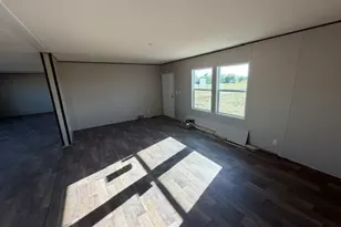 365 County Road 305, Knippa, TX 78801 - Photo 9