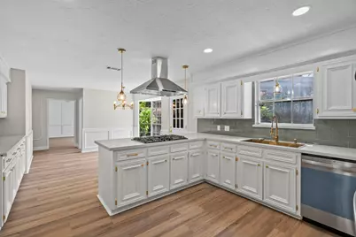 16318 Heatherdale Drive, Houston, TX 77059 - Photo 17