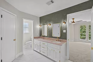 16318 Heatherdale Dr, Houston, TX 77059 - Photo 23