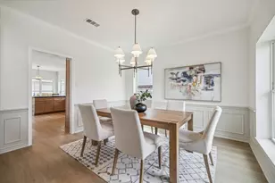 6806 Flowermound Dr, Sugar Land, TX 77479 - Photo 9