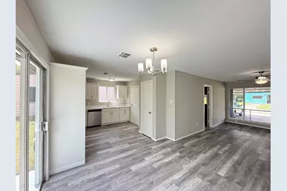 3313 Proswimmer Street, Houston, TX 77088 - Photo 9