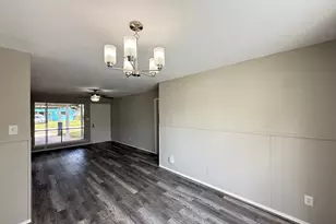 3313 Proswimmer St, Houston, TX 77088 - Photo 5