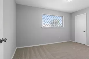 3313 Proswimmer St, Houston, TX 77088 - Photo 11