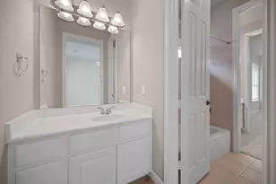 6119 Peachtree Hill Ct, Kingwood, TX 77345 - Photo 35