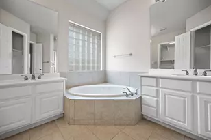 6119 Peachtree Hill Ct, Kingwood, TX 77345 - Photo 31
