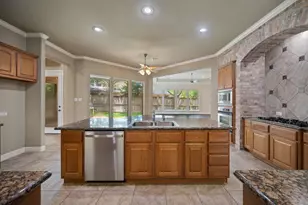 6119 Peachtree Hill Ct, Kingwood, TX 77345 - Photo 15
