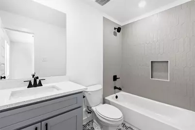 404 Kendall Crest Drive, Alvin, TX 77511 - Photo 27