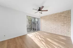 2139 Lake Village Dr, Kingwood, TX 77339 - Photo 5