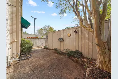 2139 Lake Village Drive, Kingwood, TX 77339 - Photo 15