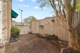 2139 Lake Village Dr, Kingwood, TX 77339 - Photo 15